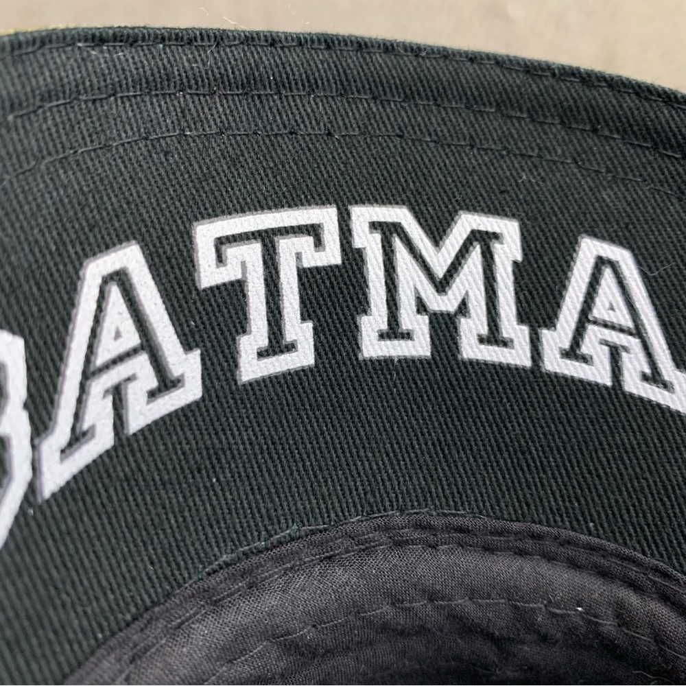 Batman hat - Picture 7 of 12